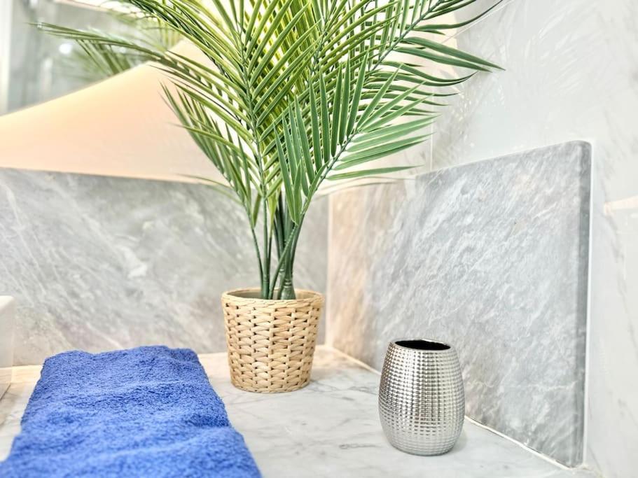 Welcome To Bali A Luxurious Modern Getaway Villa Los Cristianos (Tenerife)
